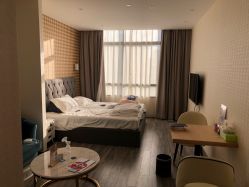 -海豚湾高端月子会所(黄浦店)