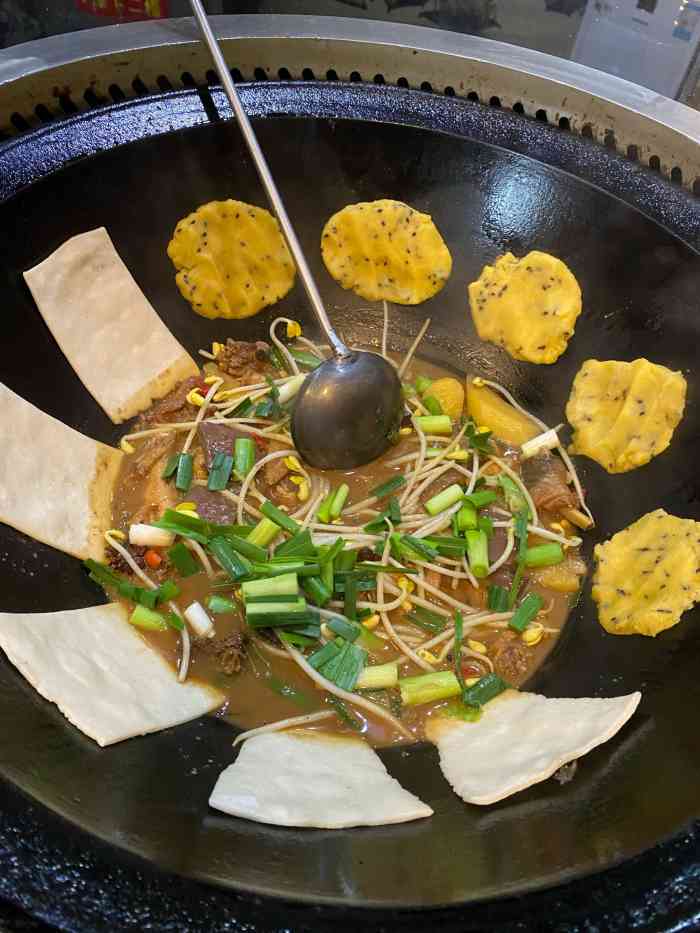 大灶台地锅鸡(东湖北路店)-"阴差阳错,之前买了卷,其实是距离三公里的