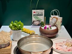 -烹然四季椰子鸡火锅(姚家园万象汇店)