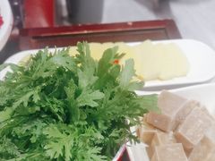 -洞子口重庆鲜货火锅(楚翘城旗舰店)