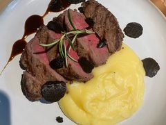 -JINNS锦时 steak&pizza(浸信会礼拜堂旧址店)