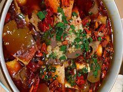 -渝信川菜 · 川味家常菜(财富购物中心店)