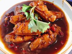秘制翅中-佳佳麻辣烧菜馆