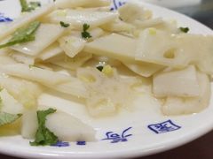 -微山岛春天里酒家