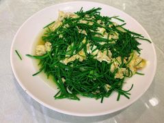沙葱炒鸡蛋-小城家宴