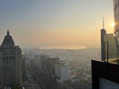 -Hi City·城市之巅