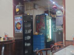 -东兴寒舍老北京炸酱面(三里河路店)