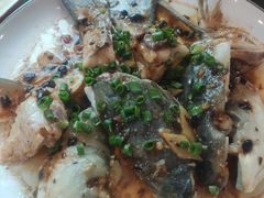 -正宗鸡饭粤香酒家(朱村店)