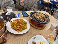 -西部马华清真兰州牛肉面·烧烤夜市(上地店)