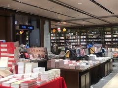 -凤凰国际书城(凤凰广场店)