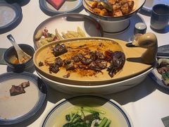 -八府香鸭·啫啫煲(华山路店)