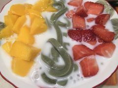 士多啤梨芒果绿茶拉面-甜心妈妈·榴莲星级糖水(北京路总店)