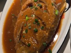 -小凤庭·地道湖北菜武昌鱼·藕汤(38年黄鹤楼店)