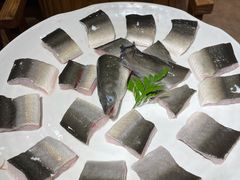 滋补炭烤鳗鱼-味家烤肉烤鳗鱼牛排(西塔旗舰店)