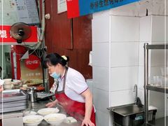 -金陵老丁家馄饨(新街口店)