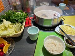 -四季喧黔味豆米火锅(万达广场店)