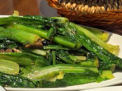 豆豉鲮鱼油麦菜-广州海鲜酒楼(长丰园店)