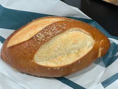 碱水面包Bretzel-老梦面包 CHEZMOREL(三源里店)