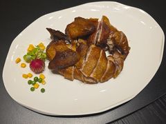-艳阳天民俗村(公园路店)