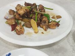 -辉记虾塘海鲜农庄