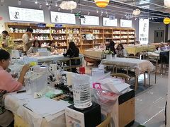 -郑在DIY·潮玩银饰绘画手作(中央大道旗舰店)