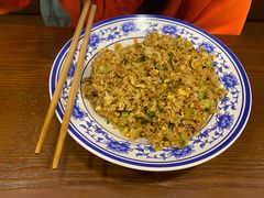 雪菜肉丝炒饭-阿扁杭州面(苗圃店)