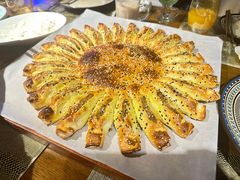 -迪拜杭州风味音乐餐厅(杭州首店 湖滨步行街店)
