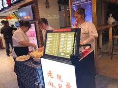 -八一好吃街·高品美食广场