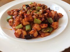-赤峰美林谷四季山度假酒店