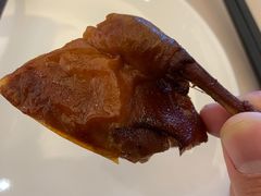 脆皮乳鸽-海逸海鲜酒家(古北店)