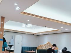 -贯贯吉·清真餐厅(浙江中路店)