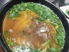 -杨记清芳牛肉拉面(宝龙广场店)