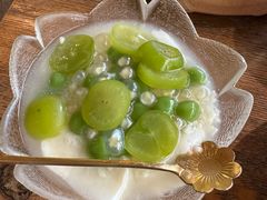 -蜜桃餐厅·伴山(湖滨商业街店)