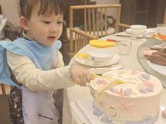 -咖咖熊蛋糕定制·英国蓝风车动物性淡奶油