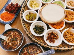 -包整·丝娃娃(一览甲秀楼风景店)