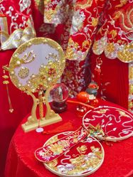 点击看大图 -LOVE SHINE婚纱·红鼎庄龙凤褂·妈妈装定制