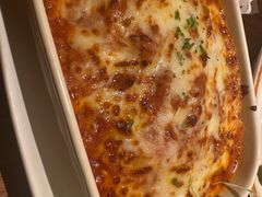 -玛格萝妮比萨屋(陆家浜路店)