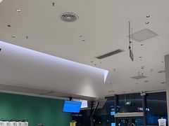 -奈雪的茶(优特汇店)