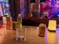 -FOUR PLAY BAR