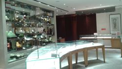 -北京七彩云南翡翠珠宝旗舰店(月坛店)