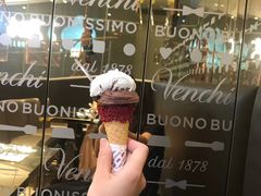 -VENCHI 闻绮(北京国贸商城店)