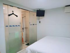 -南京金百时酒店(张府园地铁站店)