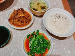 -松鹤面馆·古法焖肉面(观前店)