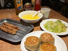 -清真吴记门钉肉饼·喜多利
