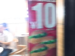 -华莱士·全鸡汉堡(五号路店)