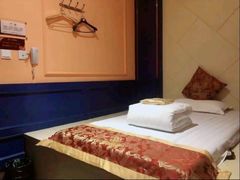 -悦港足浴(龙城国际商业广场店)