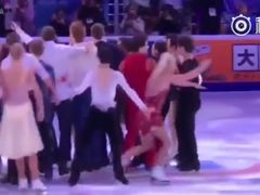 -冠军冰场CHAMPION RINK(凯德广场店)