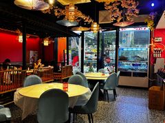 -老街烧烤大排档·地道湖北菜·龙虾馆(汉口火车站店)