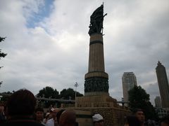 -人民防洪胜利纪念塔