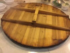 -王老六铁锅炖鱼(圣亚海洋店)